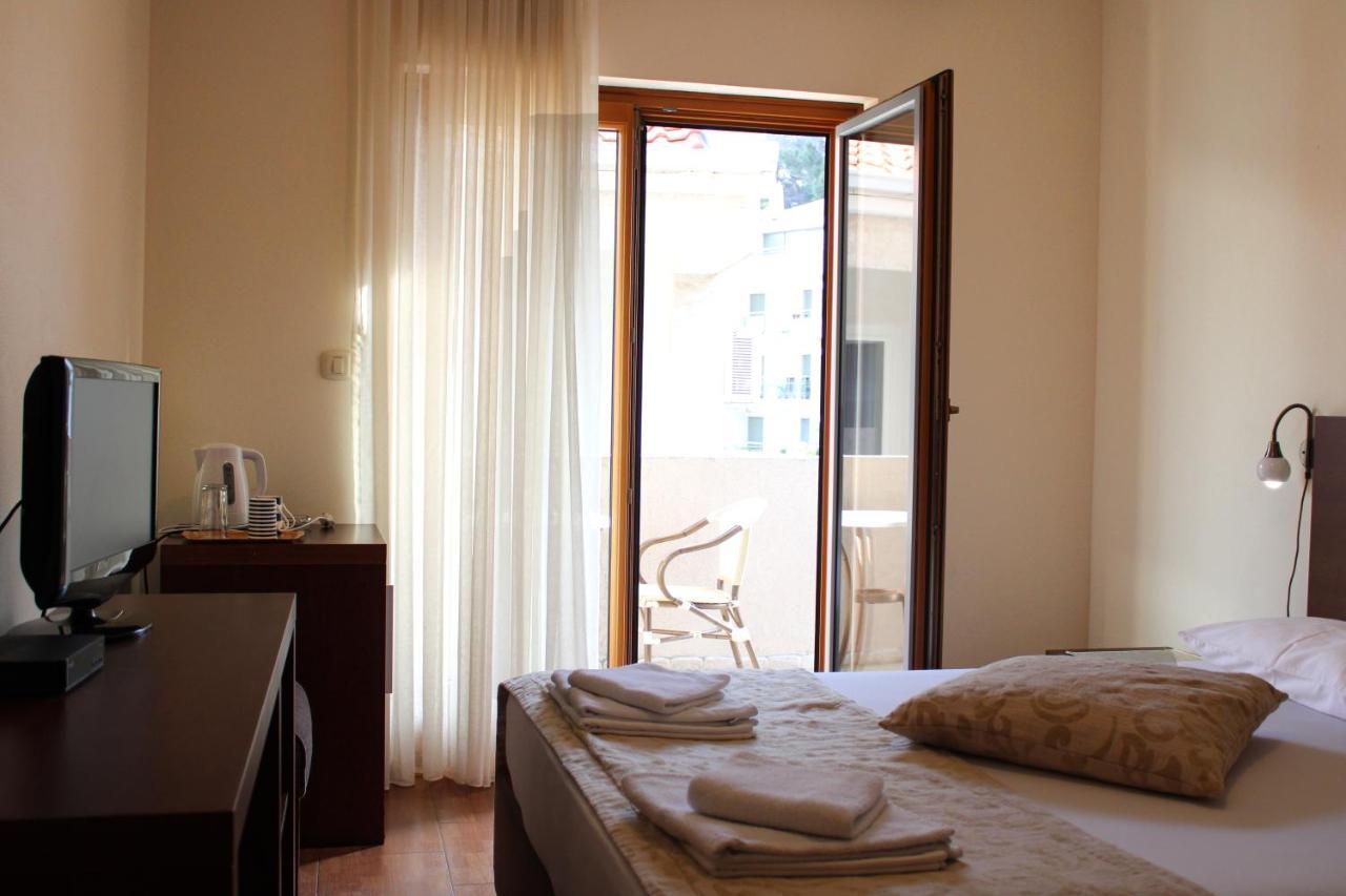 Apartments Mun Petrovac na moru Exterior foto